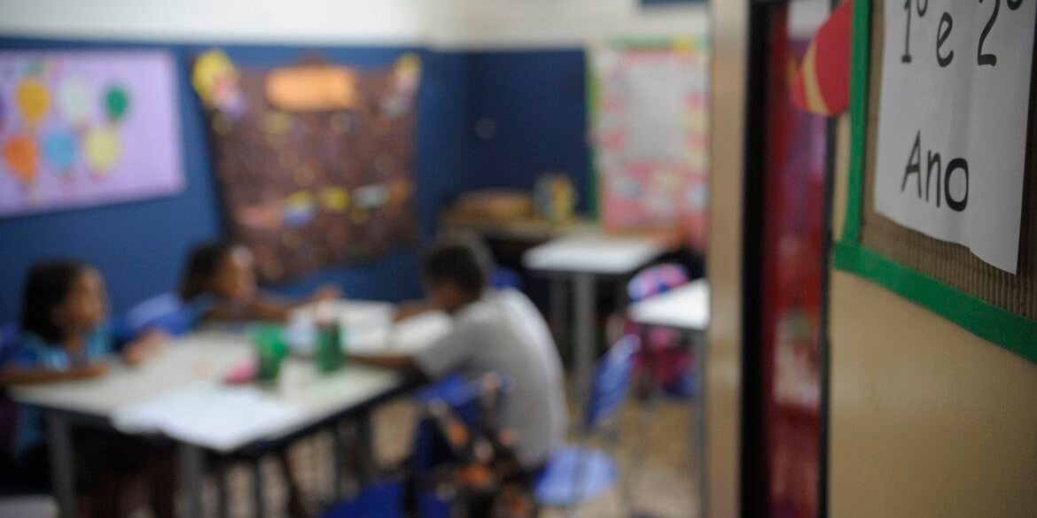 mais-de-300-mil-criancas-voltaram-para-a-escola-em-8-anos,-diz-unicef